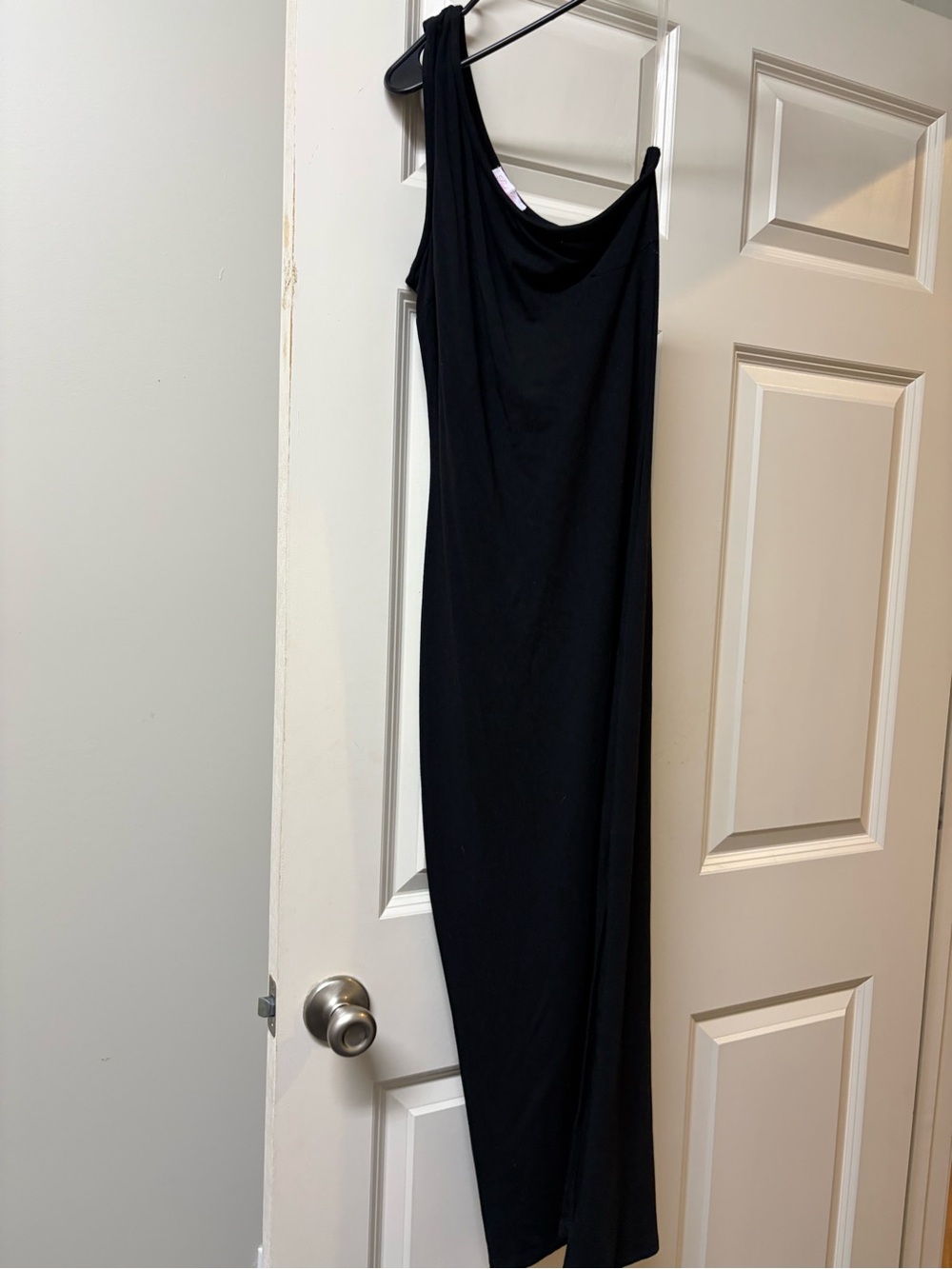 Pink Lily Black One-Shoulder Maxi Dress